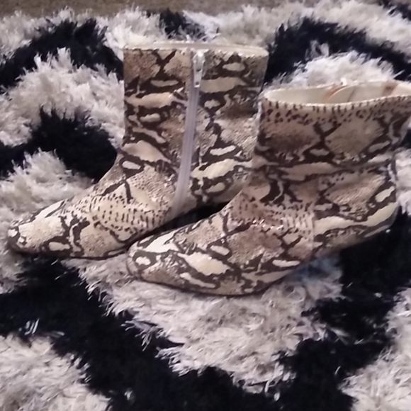 Y2K Vintage Valencia  booties y2k - Picture 2 of 3